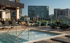 Hotel Fraye Nashville, Curio Collection By Hilton